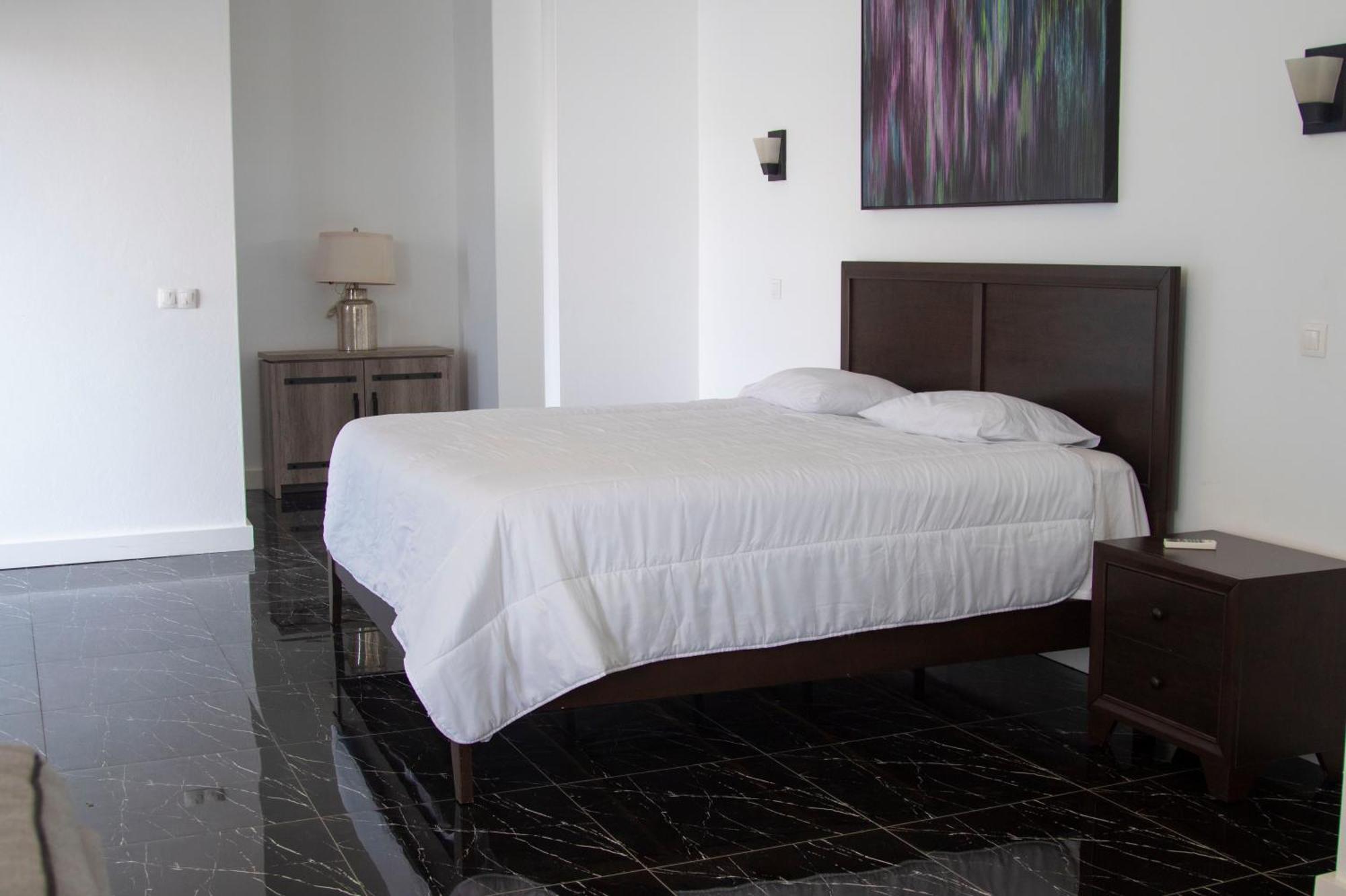 The View Hotel Сао Филипе Екстериор снимка
