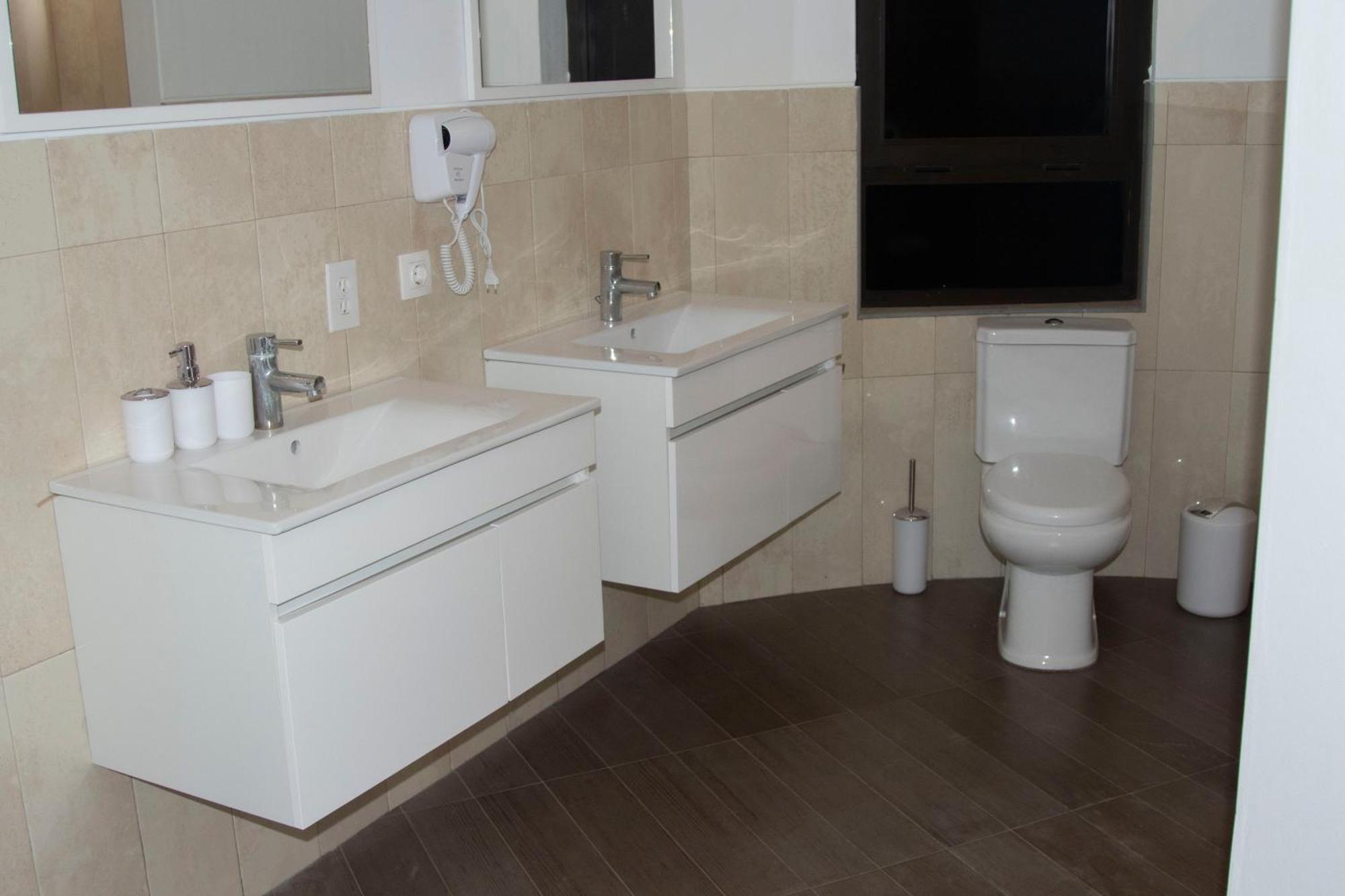 The View Hotel Сао Филипе Екстериор снимка