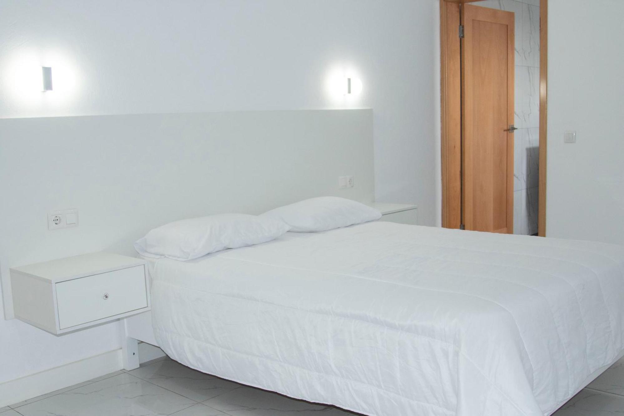 The View Hotel Сао Филипе Екстериор снимка